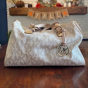Michael Kors Signature Vanilla Cream Grayson Satchel/Purse